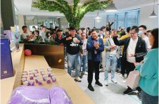 跨越速运荣获脉脉2021年度华南“职得去”优质雇主
